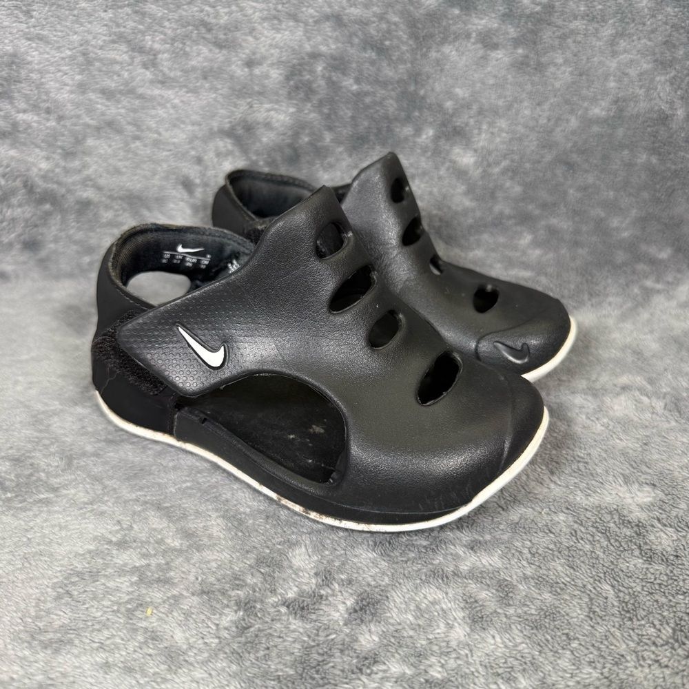 Nike Toddler 9c Sunray Protect Water Shoes Velcro Closed Toe Sandals